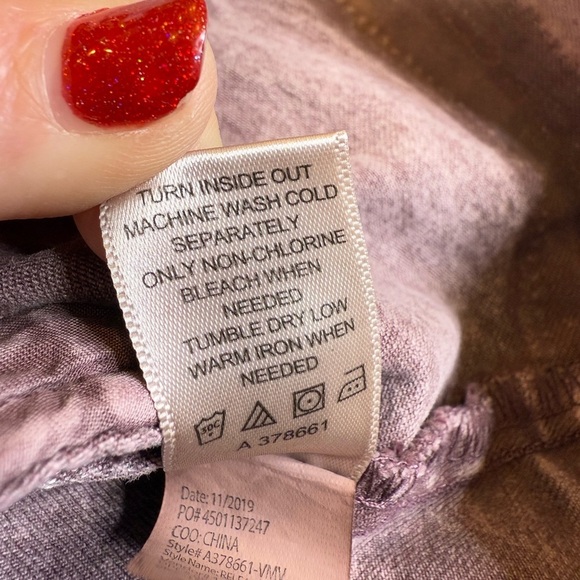 LOGO by Lori Goldstein Button Front Denim Jacket Released Hem Vintage Purple - Picture 15 of 16